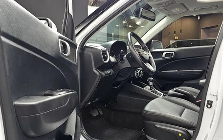 Hyundai Venue I, 2023 год, 1 711 005 рублей, 6 фотография