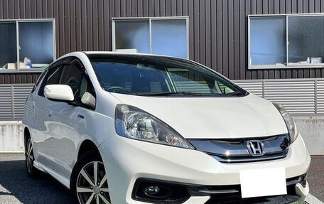 Honda Fit Shuttle I рестайлинг, 2015 год, 837 000 рублей, 2 фотография
