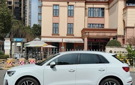 Audi Q3, 2023 год, 1 810 000 рублей, 7 фотография