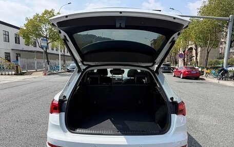 Audi Q3, 2023 год, 1 810 000 рублей, 8 фотография