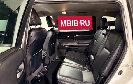 Toyota Highlander III, 2017 год, 3 499 000 рублей, 18 фотография