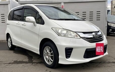 Honda Freed I, 2016 год, 945 000 рублей, 3 фотография