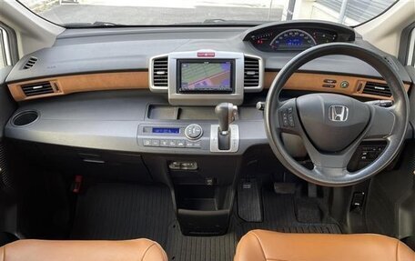 Honda Freed I, 2016 год, 945 000 рублей, 10 фотография