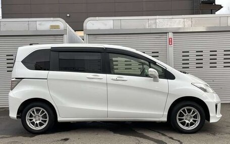 Honda Freed I, 2016 год, 945 000 рублей, 7 фотография