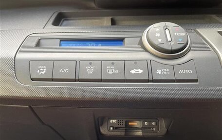 Honda Freed I, 2016 год, 945 000 рублей, 14 фотография