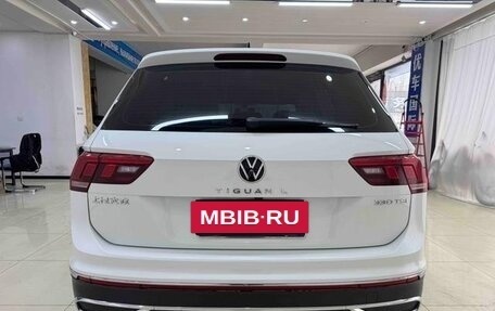 Volkswagen Tiguan II, 2023 год, 2 650 008 рублей, 5 фотография