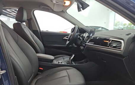 BMW 1 серия, 2023 год, 1 690 000 рублей, 11 фотография