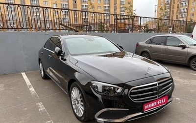 Mercedes-Benz E-Класс, 2021 год, 4 500 000 рублей, 1 фотография