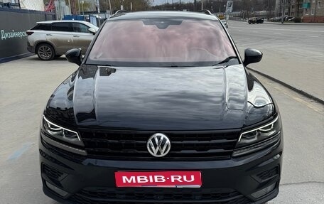 Volkswagen Tiguan II, 2019 год, 2 590 000 рублей, 1 фотография