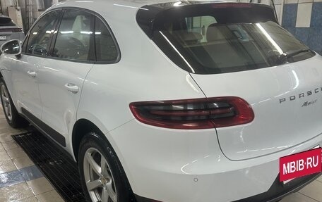 Porsche Macan I рестайлинг, 2017 год, 2 650 000 рублей, 7 фотография