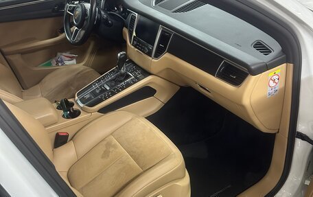 Porsche Macan I рестайлинг, 2017 год, 2 650 000 рублей, 12 фотография