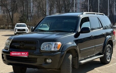 Toyota Sequoia II рестайлинг, 2004 год, 2 000 000 рублей, 2 фотография