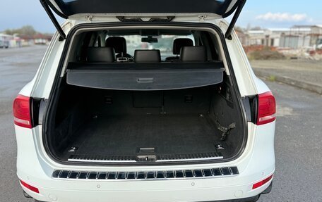 Volkswagen Touareg III, 2013 год, 2 280 000 рублей, 6 фотография