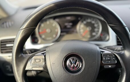 Volkswagen Touareg III, 2013 год, 2 280 000 рублей, 7 фотография