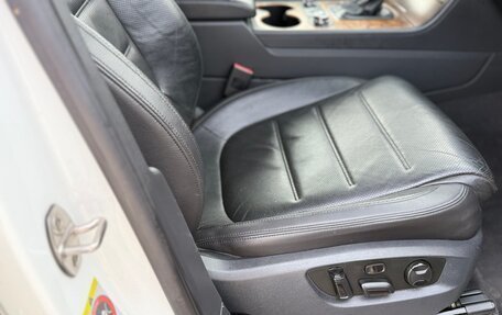 Volkswagen Touareg III, 2013 год, 2 280 000 рублей, 11 фотография