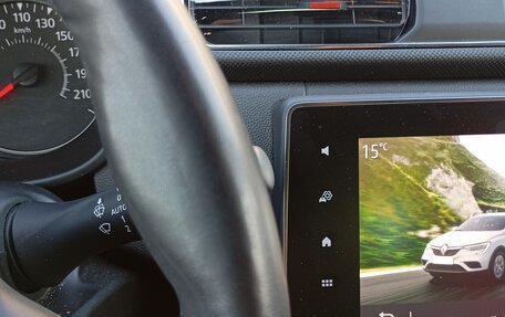 Renault Arkana I, 2021 год, 1 750 000 рублей, 12 фотография