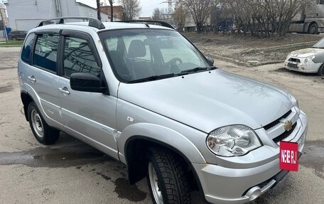 Chevrolet Niva I рестайлинг, 2013 год, 485 000 рублей, 3 фотография