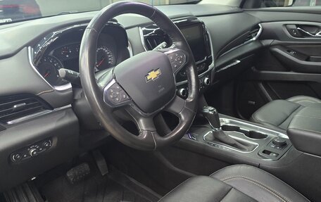 Chevrolet Traverse II, 2019 год, 3 300 000 рублей, 2 фотография