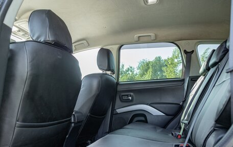 Mitsubishi Outlander III рестайлинг 3, 2012 год, 1 375 000 рублей, 24 фотография