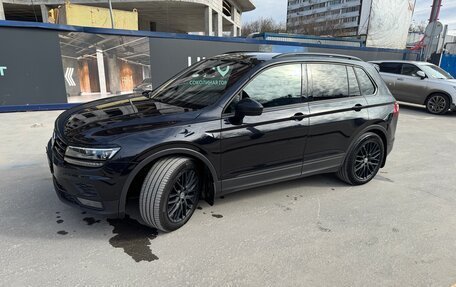 Volkswagen Tiguan II, 2019 год, 2 590 000 рублей, 5 фотография