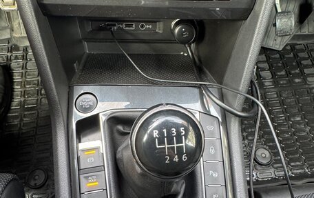 Volkswagen Tiguan II, 2019 год, 2 590 000 рублей, 8 фотография