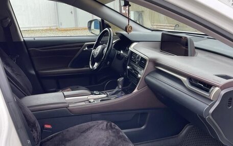 Lexus RX IV рестайлинг, 2016 год, 3 900 000 рублей, 8 фотография