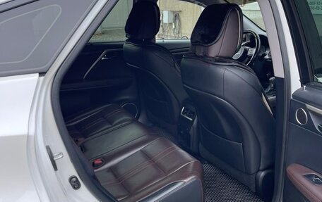 Lexus RX IV рестайлинг, 2016 год, 3 900 000 рублей, 15 фотография