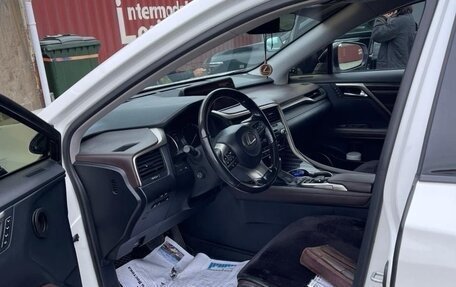 Lexus RX IV рестайлинг, 2016 год, 3 900 000 рублей, 18 фотография