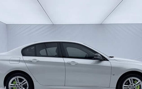 BMW 1 серия, 2023 год, 1 650 000 рублей, 5 фотография