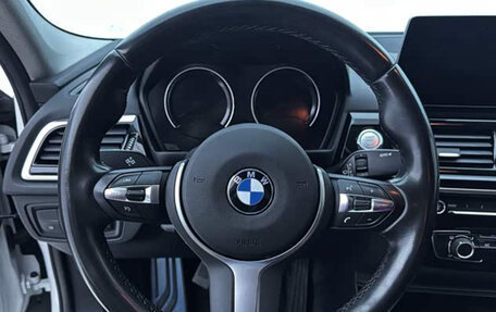 BMW 1 серия, 2023 год, 1 650 000 рублей, 13 фотография