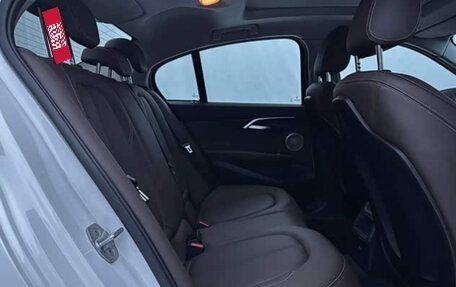 BMW 1 серия, 2023 год, 1 650 000 рублей, 16 фотография