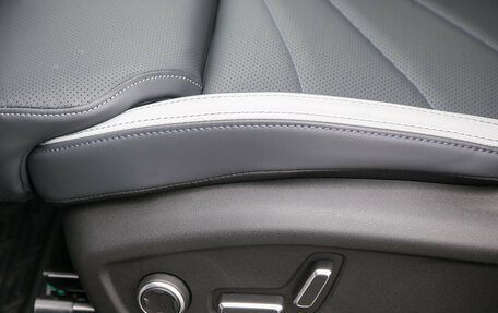 Geely Atlas, 2025 год, 3 930 990 рублей, 17 фотография