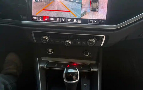 Audi Q3, 2022 год, 2 350 000 рублей, 11 фотография