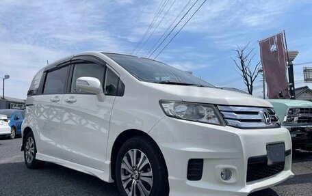 Honda Freed I, 2015 год, 963 000 рублей, 3 фотография