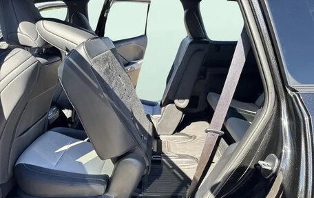 Lexus TX, 2024 год, 10 800 000 рублей, 23 фотография