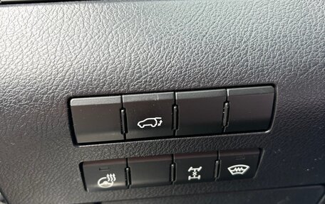 Lexus RX IV рестайлинг, 2019 год, 4 200 000 рублей, 8 фотография