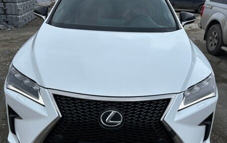 Lexus RX IV рестайлинг, 2019 год, 4 200 000 рублей, 4 фотография