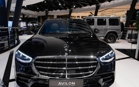 Mercedes-Benz S-Класс, 2024 год, 18 000 000 рублей, 2 фотография