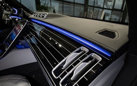 Mercedes-Benz S-Класс, 2024 год, 18 000 000 рублей, 16 фотография