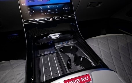 Mercedes-Benz S-Класс, 2024 год, 18 000 000 рублей, 13 фотография