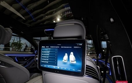 Mercedes-Benz S-Класс, 2024 год, 18 000 000 рублей, 20 фотография