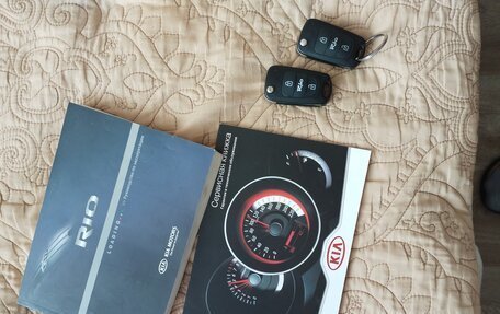 KIA Rio III рестайлинг, 2012 год, 700 000 рублей, 17 фотография