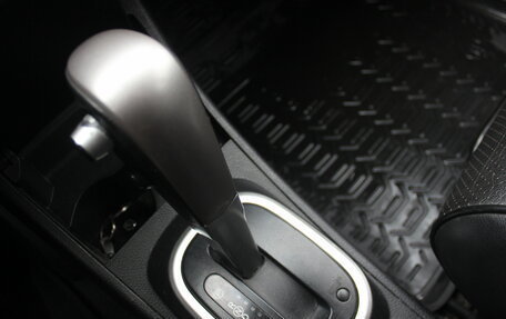 Nissan Tiida, 2010 год, 617 000 рублей, 22 фотография