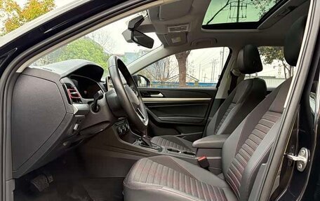 Volkswagen Lavida, 2023 год, 1 350 000 рублей, 7 фотография