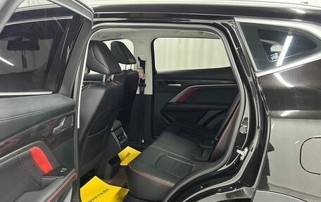 Haval H6, 2022 год, 1 250 000 рублей, 13 фотография