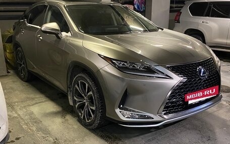 Lexus RX IV рестайлинг, 2019 год, 5 350 000 рублей, 3 фотография