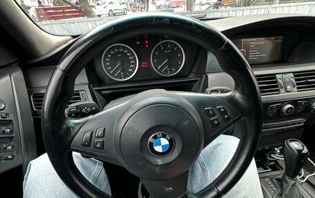 BMW 5 серия, 2003 год, 880 000 рублей, 3 фотография