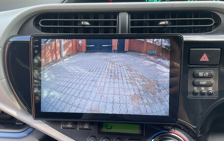 Toyota Aqua I, 2013 год, 735 000 рублей, 12 фотография