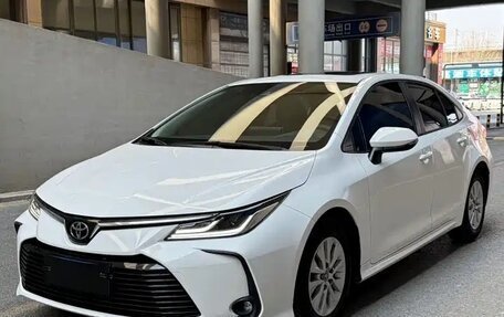 Toyota Corolla, 2022 год, 1 690 000 рублей, 1 фотография