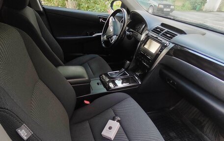 Toyota Camry, 2016 год, 1 450 000 рублей, 5 фотография